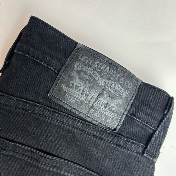 3 PAIRS OF LEVI’s 502 - Picture 4 of 8